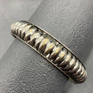 Ridged Antiqued Bangle Bracelet As Is Silver Black Lightweight Retro Soft Girl